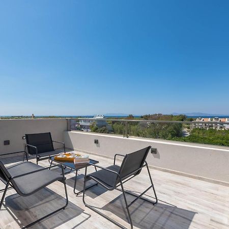Tsatos Luxury Residence Kremastí Exterior photo