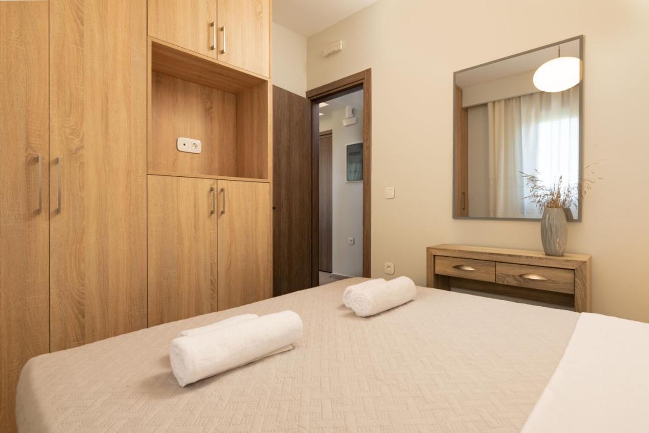 Tsatos Luxury Residence Kremastí Exterior photo