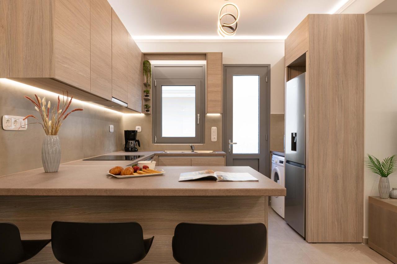 Tsatos Luxury Residence Kremastí Exterior photo